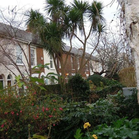 Pretty Victorian Cottage Portsmouth Exteriör bild